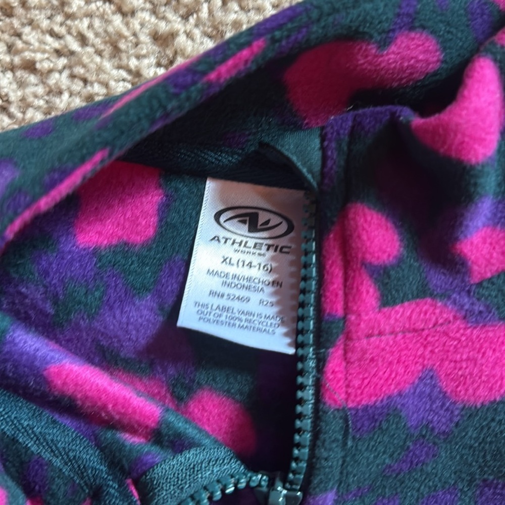 NWOT Kids Fleece Pullover Jacket - Pink & Purple Print - Picture 3 of 3